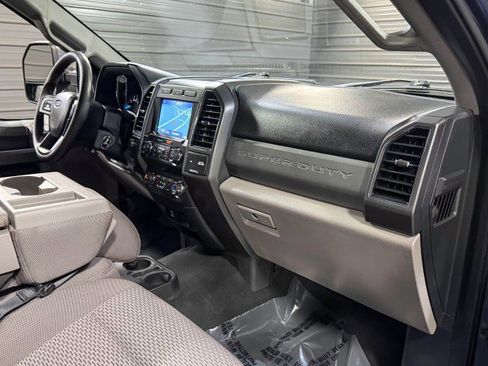 Used 2020 Ford F250 XLT w/ XLT Premium Package image 15