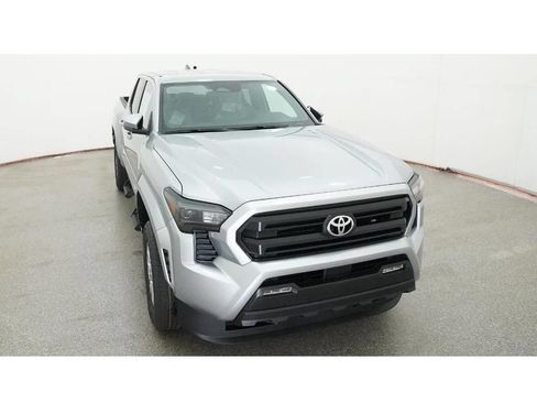 New 2026 Toyota Tacoma SR5 AWD/4WD image 14