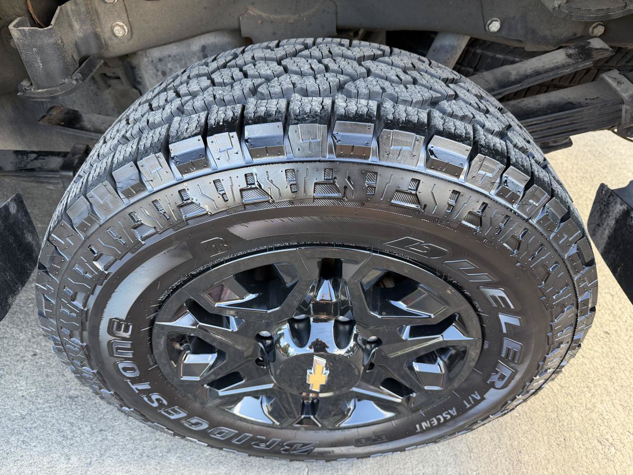 Used 2024 Chevrolet Silverado 3500 LT AWD/4WD image 18