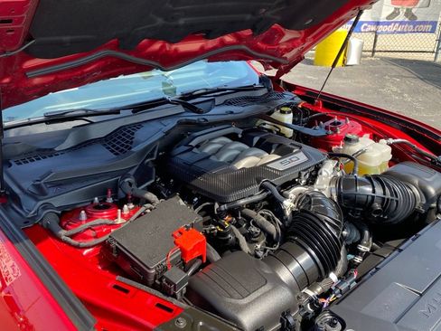 Used 2024 Ford Mustang GT Premium RWD image 7