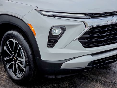 Used 2026 Chevrolet TrailBlazer LT w/ Convenience Package image 8