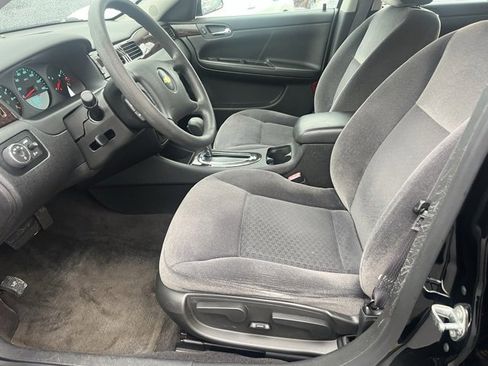 Used 2016 Chevrolet Impala LS image 9