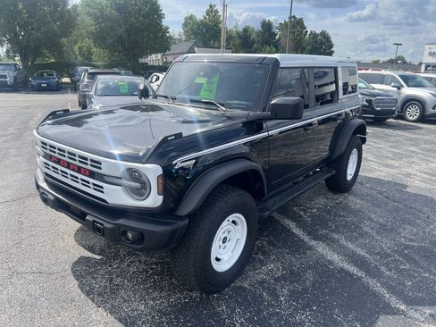 Used 2024 Ford Bronco Heritage Edition AWD/4WD image 4