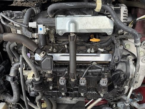 Certified 2024 Nissan Kicks SR image 30