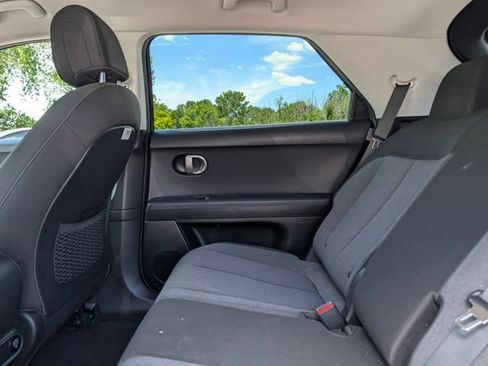 Used 2024 Hyundai Ioniq 5 SEL AWD/4WD image 17
