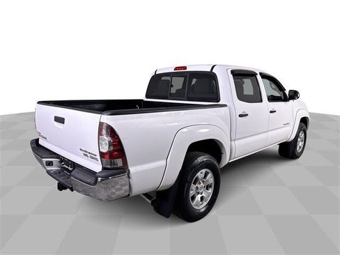 Used 2013 Toyota Tacoma PreRunner w/ SR5 Pkg image 8