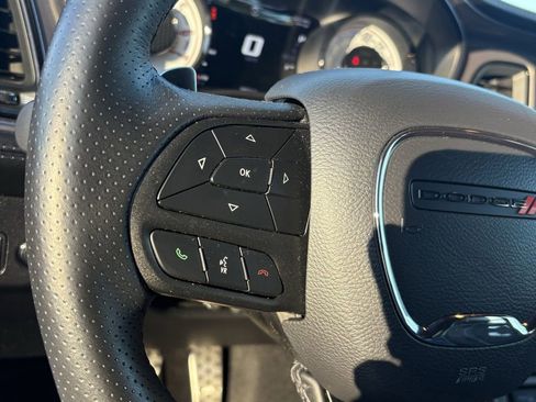 Used 2023 Dodge Challenger R/T Scat Pack w/ T/A Package image 23