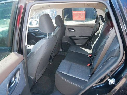 Certified 2023 Nissan Rogue SV AWD/4WD image 11