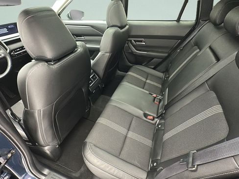 Used 2025 MAZDA CX-50 AWD 2.5 S w/ Premium Package image 9