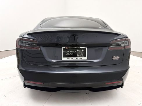 Used 2021 Tesla Model S Plaid image 13