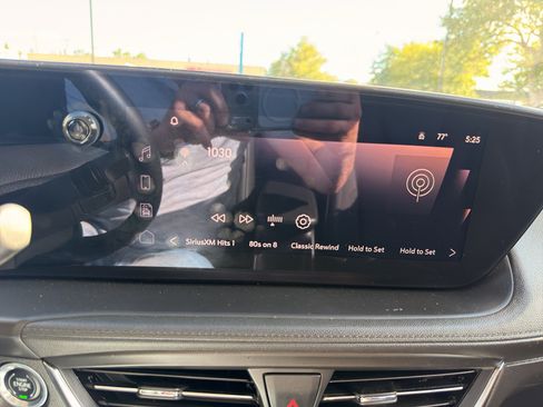 Used 2024 Buick Encore GX Preferred AWD/4WD image 22