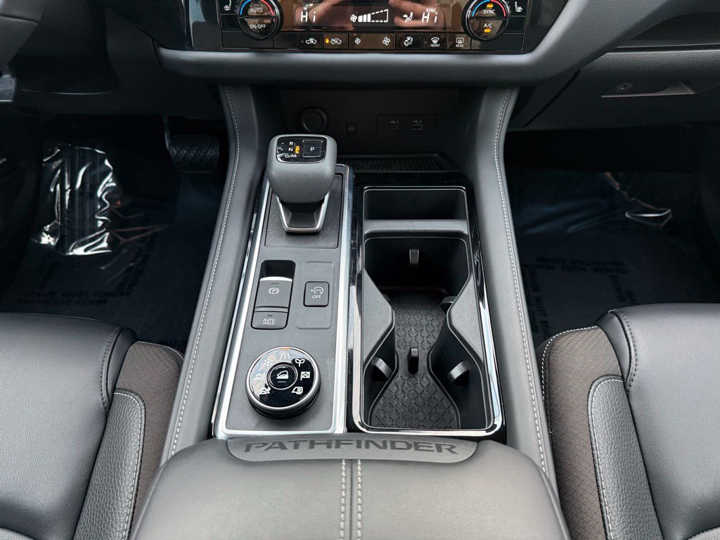 Certified 2024 Nissan Pathfinder SL AWD/4WD image 18