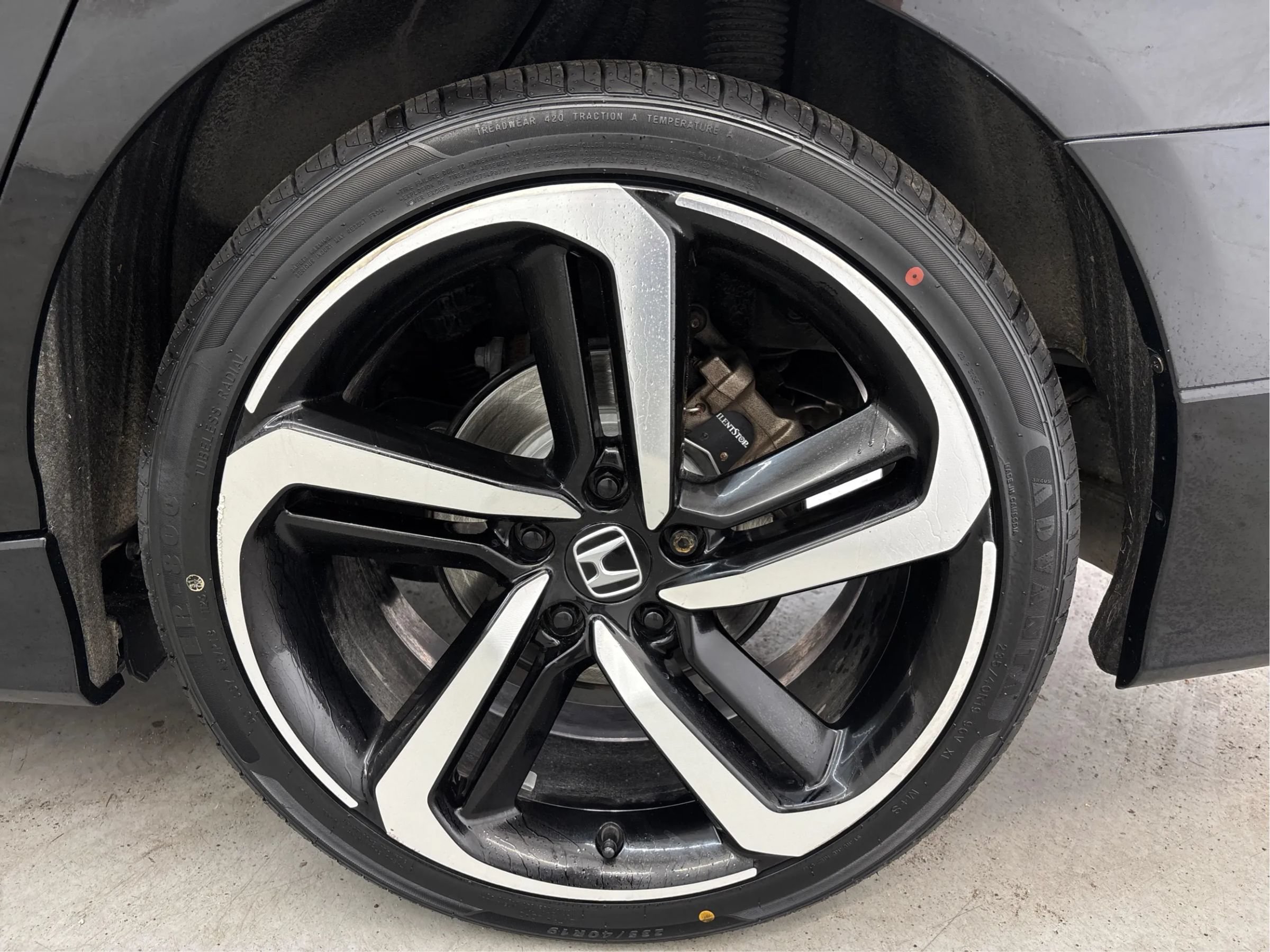 Used 2018 Honda Accord Sport image 29