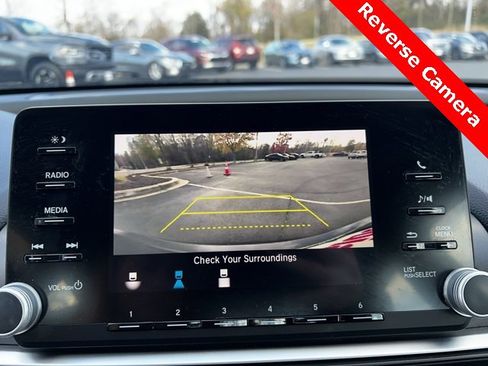 Used 2018 Honda Accord LX image 5