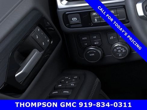 New 2026 GMC Yukon Denali image 22