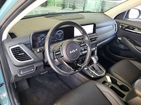 Certified 2024 Kia Seltos SX AWD/4WD image 9