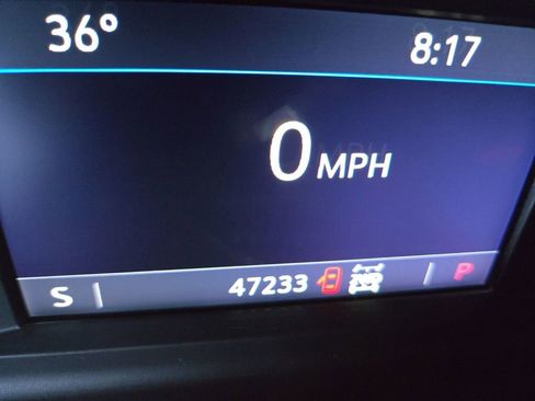 Used 2021 Chevrolet Tahoe RST image 14