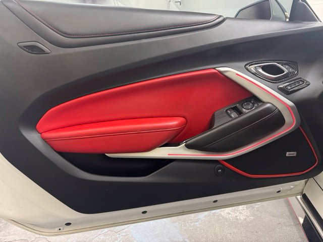 Used 2017 Chevrolet Camaro SS RWD image 21