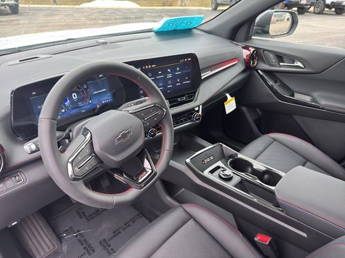 New 2026 Chevrolet Equinox RS w/ Convenience Package III image 13