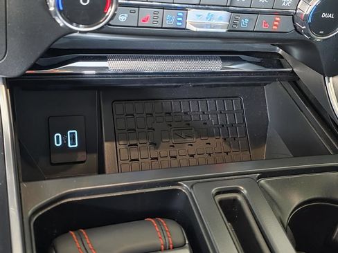 Used 2024 Ford F150 Raptor AWD/4WD image 20