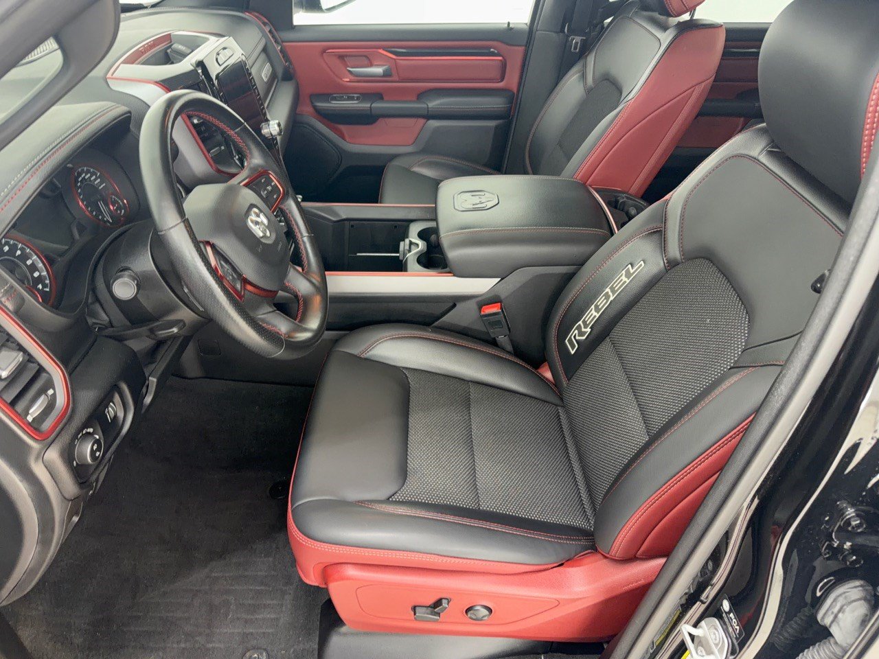 Used 2022 RAM 1500 Rebel w/ Rebel Level B Equipment Group AWD/4WD image 5