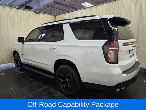 Used 2022 Chevrolet Tahoe Z71 w/ Z71 Off-Road Package AWD/4WD image 9