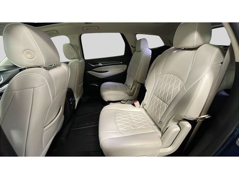 Used 2023 Buick Enclave Avenir w/ Trailering Package, 5000 lbs. AWD/4WD image 16