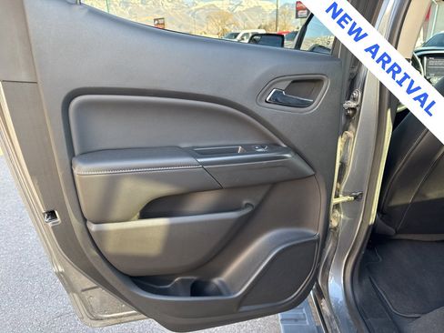 Used 2022 GMC Canyon Elevation w/ Elevation Premium Package image 15