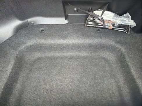 Used 2012 MAZDA MX-5 Miata Grand Touring w/ Premium Pkg RWD image 17