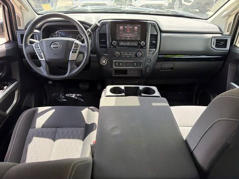 Used 2023 Nissan Titan SV RWD image 14