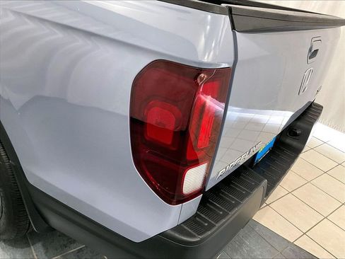 Used 2023 Honda Ridgeline Sport image 33
