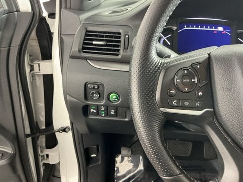 Used 2023 Honda Passport EX-L image 17