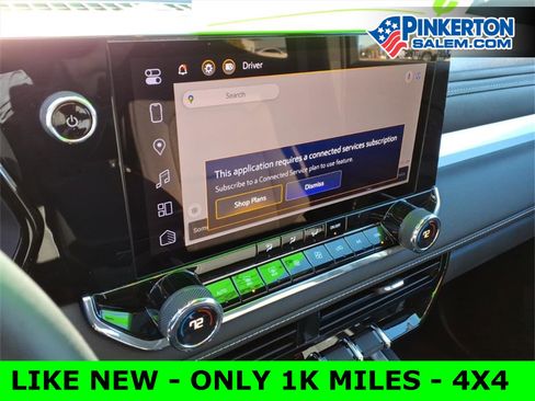 Used 2024 Chevrolet Colorado LT w/ LT Convenience Package image 22