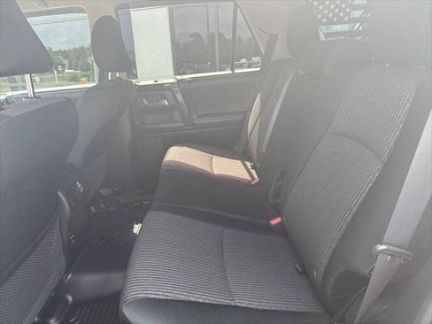Used 2015 Toyota 4Runner Trail AWD/4WD image 22