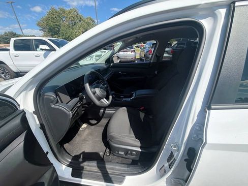 Used 2026 Hyundai Tucson SEL Plus AWD/4WD image 14