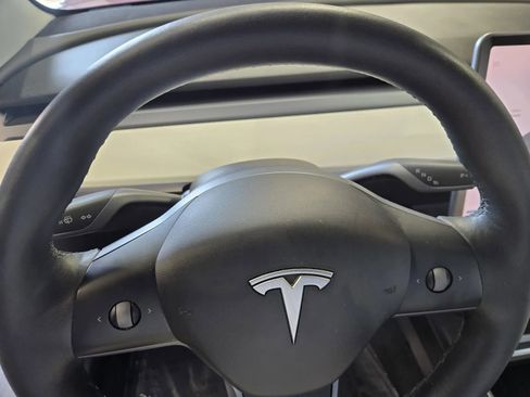 Used 2021 Tesla Model 3 Long Range image 15