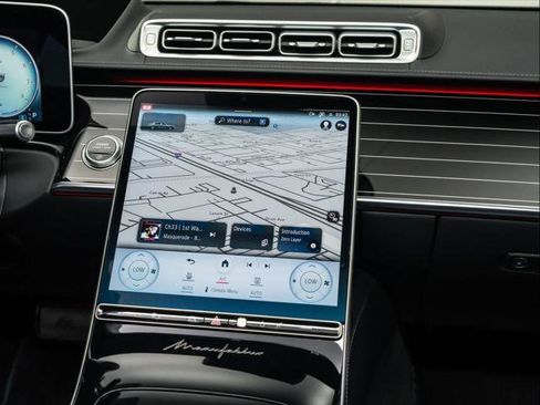 Used 2023 Mercedes-Benz Maybach S 680 4MATIC image 36