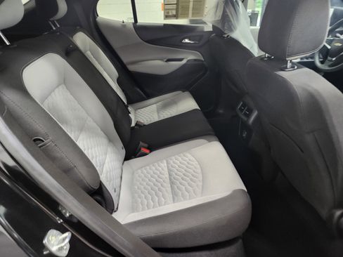 Used 2021 Chevrolet Equinox LS image 13