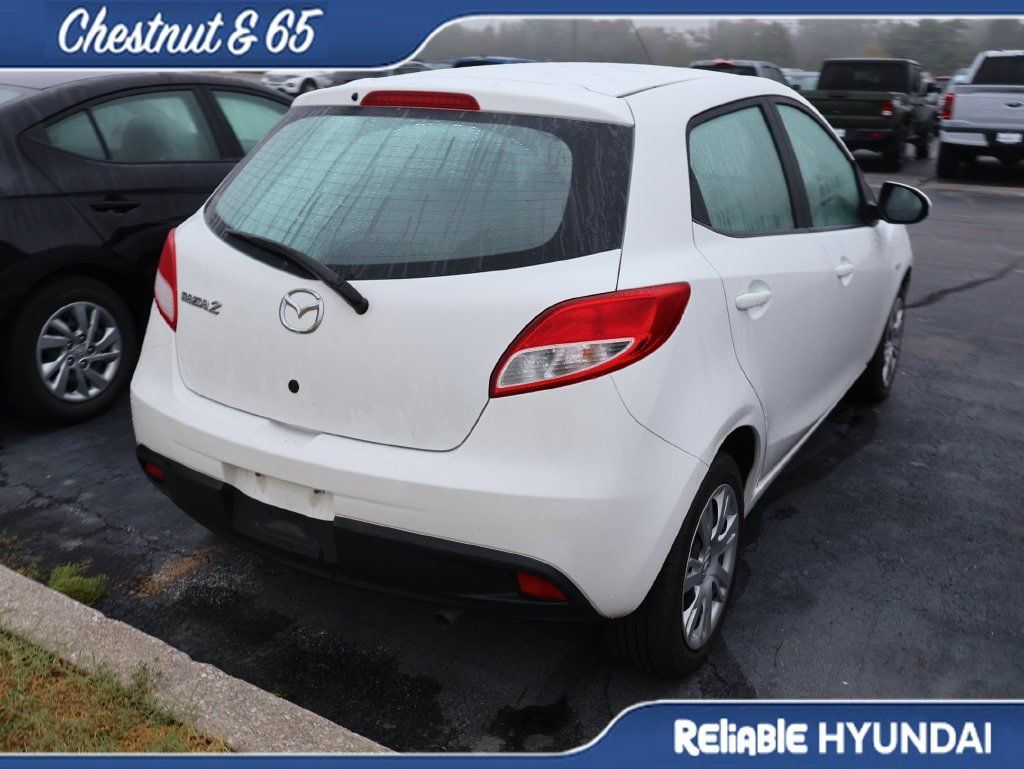 Used 2014 MAZDA MAZDA2 Sport FWD image 21