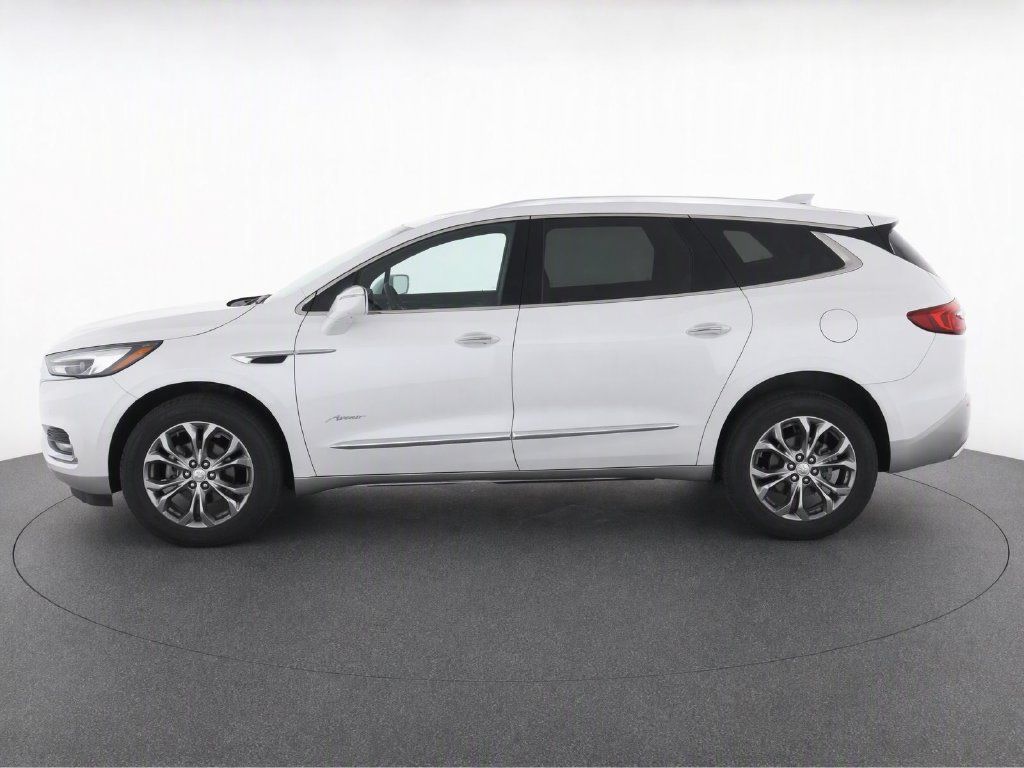 Used 2018 Buick Enclave Avenir w/ Avenir Technology Package AWD/4WD image 5