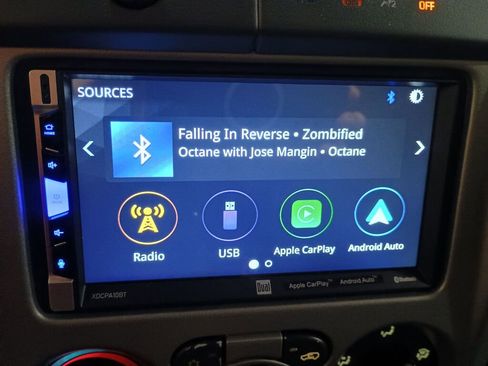 Used 2011 Chevrolet Colorado LT w/ Power Convenience Package image 11