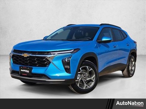 New 2026 Chevrolet Trax LT w/ Driver Confidence Package image 1
