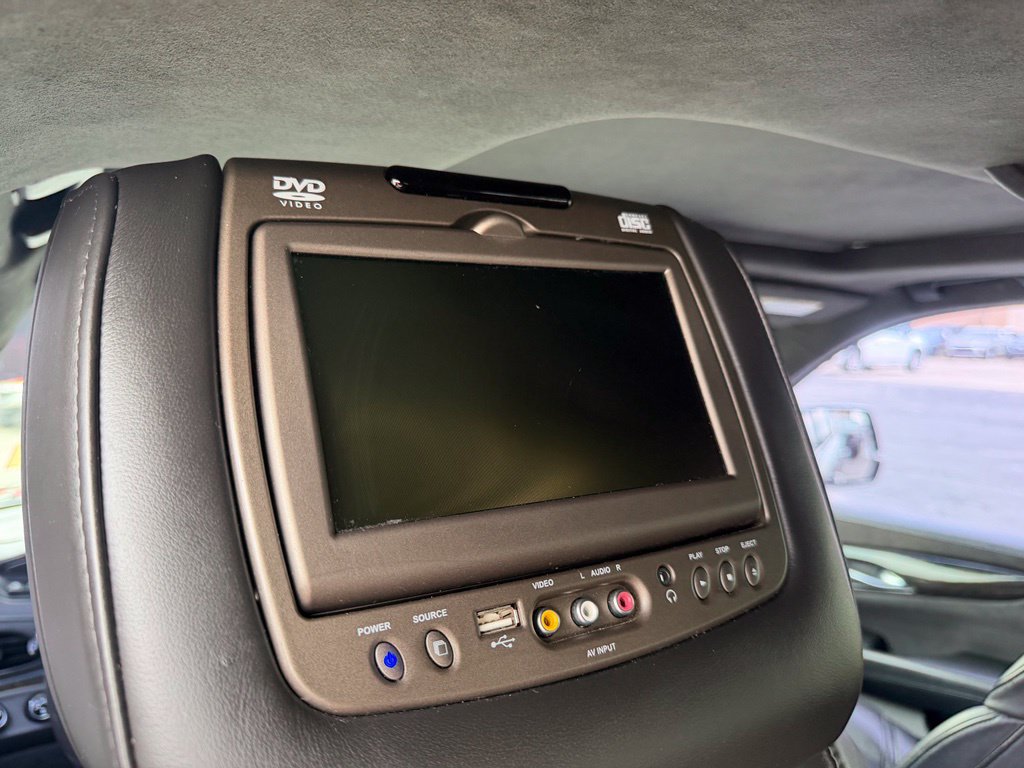 Used 2018 Cadillac Escalade ESV Platinum AWD/4WD image 22
