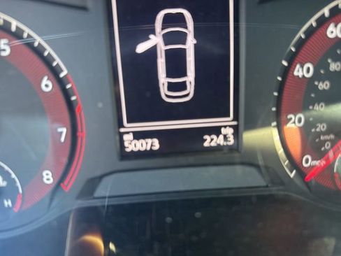 Used 2019 Volkswagen Jetta GLI image 14