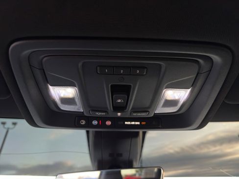 Used 2022 Chevrolet Silverado 3500 High Country w/ Z71 Off-Road Package image 19