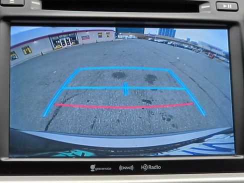 Used 2016 Toyota Highlander XLE AWD/4WD image 26