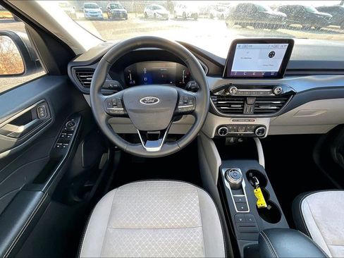Used 2024 Ford Escape Active image 8