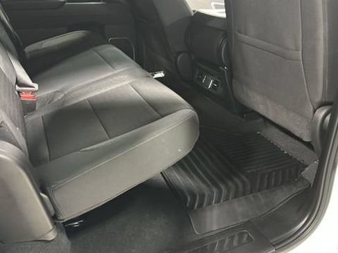 Used 2025 Chevrolet Silverado 2500 LT w/ Safety Package AWD/4WD image 27