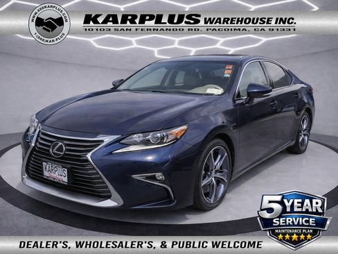 Used 2017 Lexus IS 300 AWD w/ Navigation System Package image 1