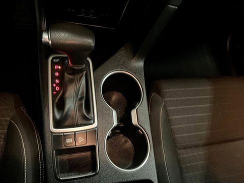 Used 2018 Kia Sportage LX image 22